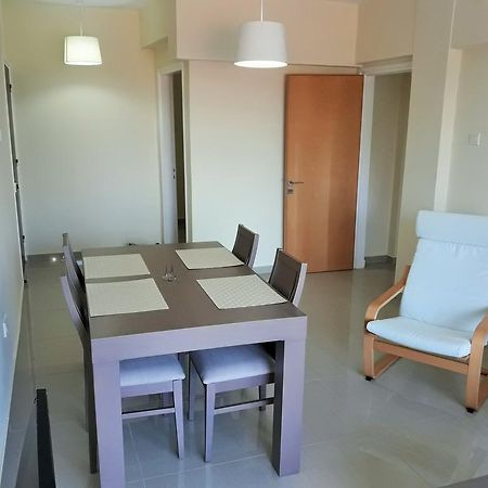 Ferienwohnung 32 Hill Court Larnaka Exterior foto